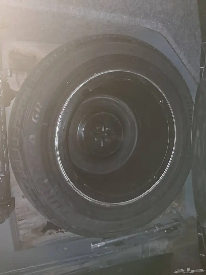 مرسيدس 300S مخزن 18