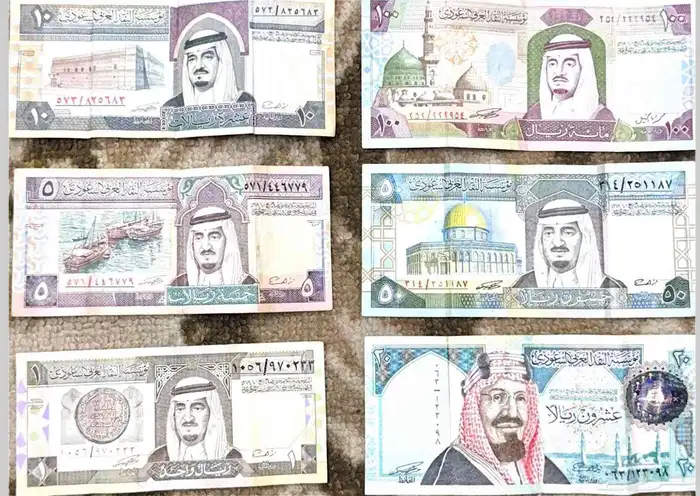 للبيع عملات عهد الملك فهد رحمه الله 0