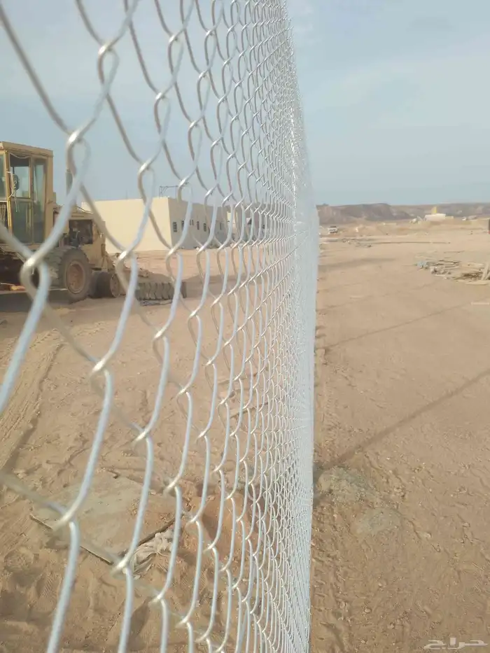 نحن نقوم بتوريد وتركيب جميع انواع اشبوك 1