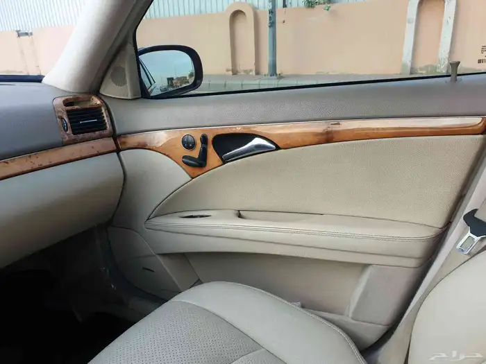 مرسيدس بنز E350 16