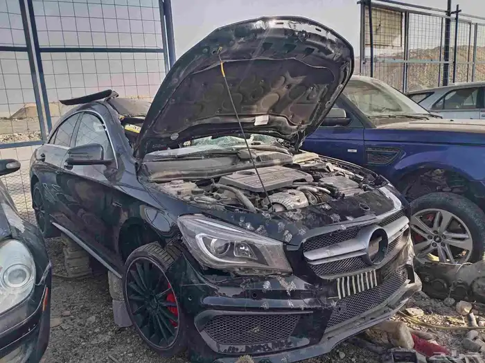 يوجد لدينا جميع انواع قطع غيار مرسيدس تشليح CLA45 5