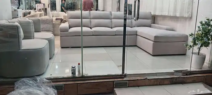Translate Post  مفروشات الرياض  تفصيل جميع انواع الكنب وال 5