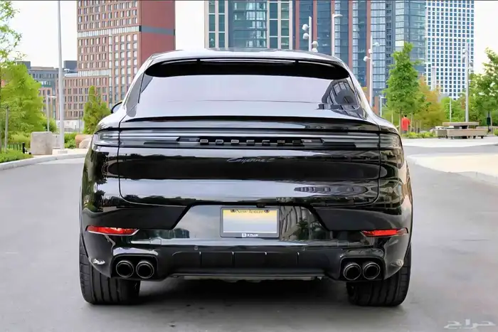 بورش Cayenne S Coupe 2024 3