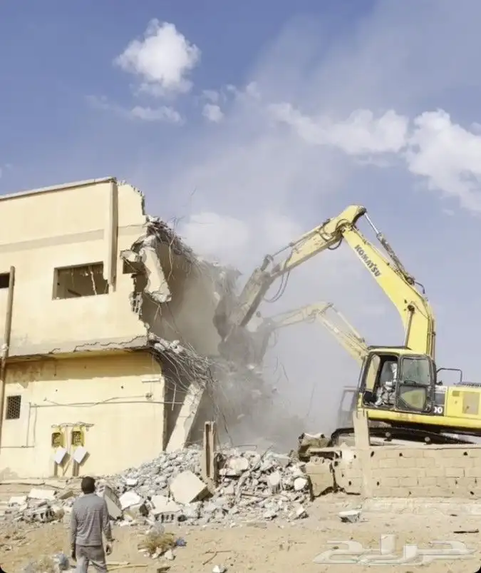 بوكلين لبنيان الحجر وبكلين لهدم المباني السكنيه 3