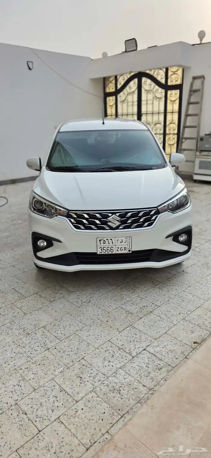سوزوكي ارتيجا 2024 1