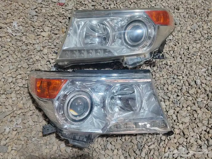 شمعات لاندكروزر GXR موديل 12 13 14 أصلي مستعمل 0
