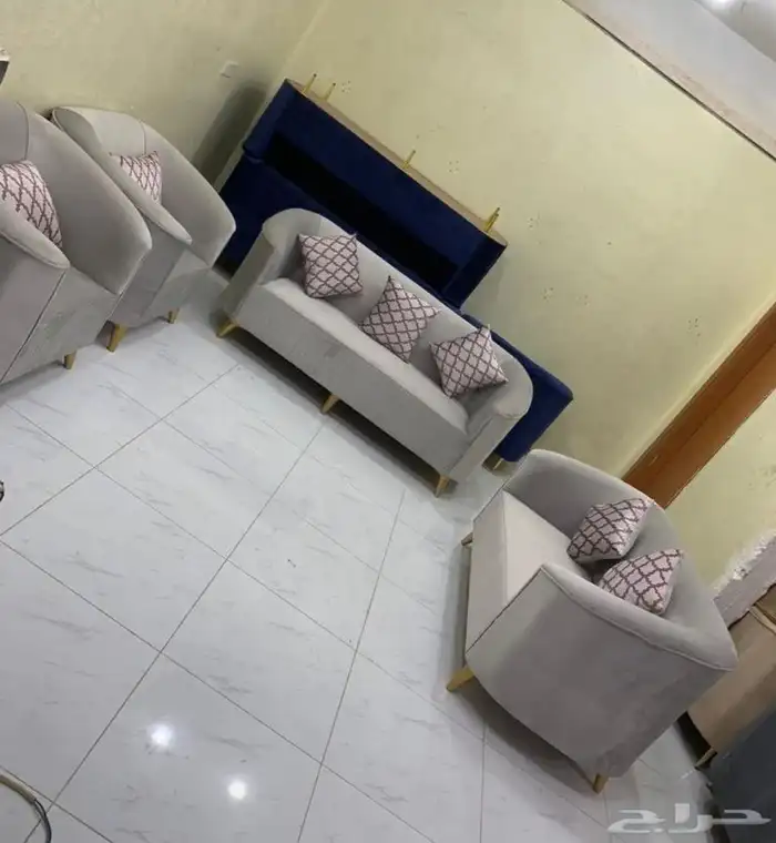 كنب جديد جاهز وبسعر المصنع شامل التوصيل 40