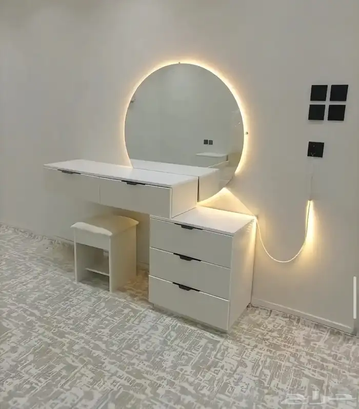 لمسه بيتك للابواب الخشبيه والديكورات 18