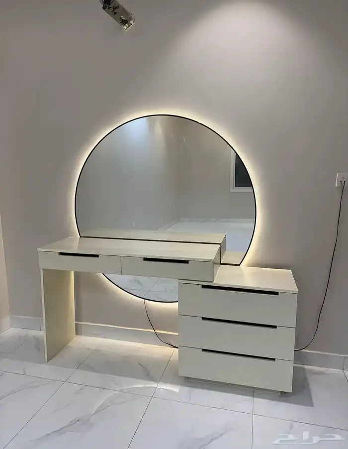 لمسه بيتك للابواب الخشبيه والديكورات 14