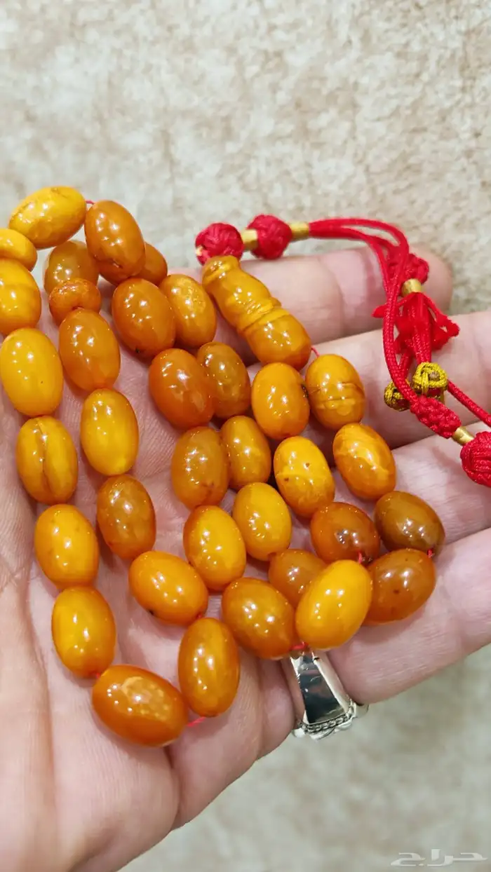 سبحه كهرمان بلطيقي من الزمن الجميل 0