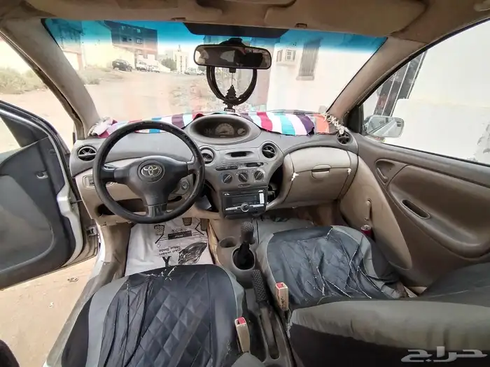 للبيع تويوتا ايكو 2005 1