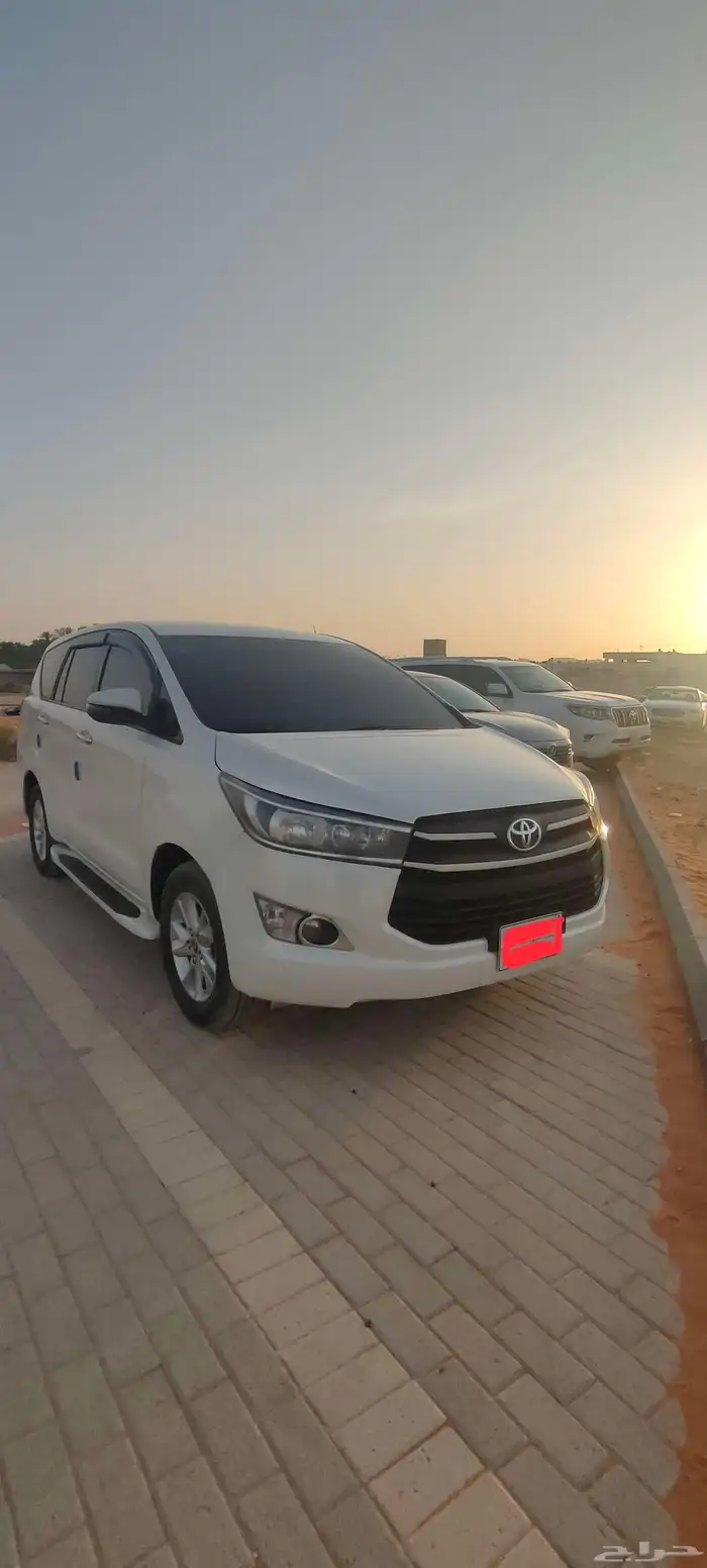 Toyota Crysta 0