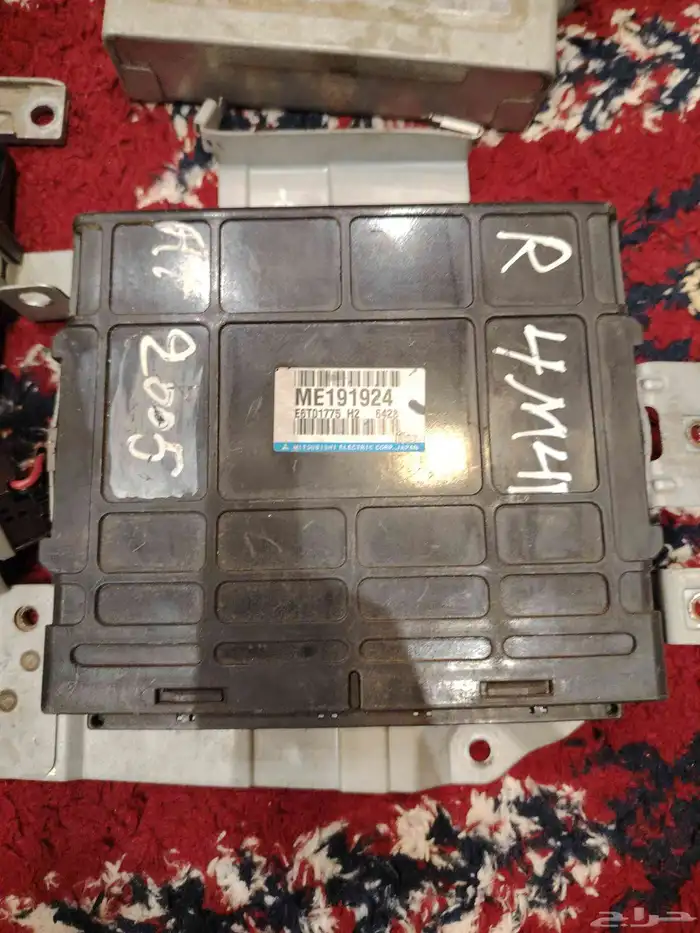 كبيوتر باجيرو 2005كامل مع البيزر سستم كامل 2