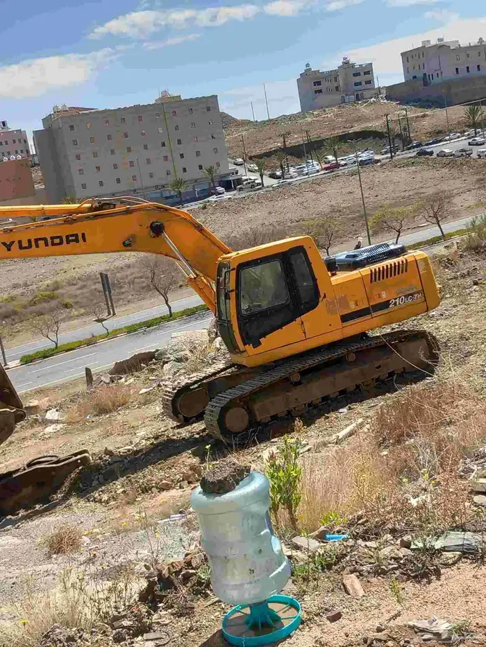 معدات.للايجارفي.ابها.قص.اراضي.بنيان.حجر.ترحيل.وتوريد.دفان 1