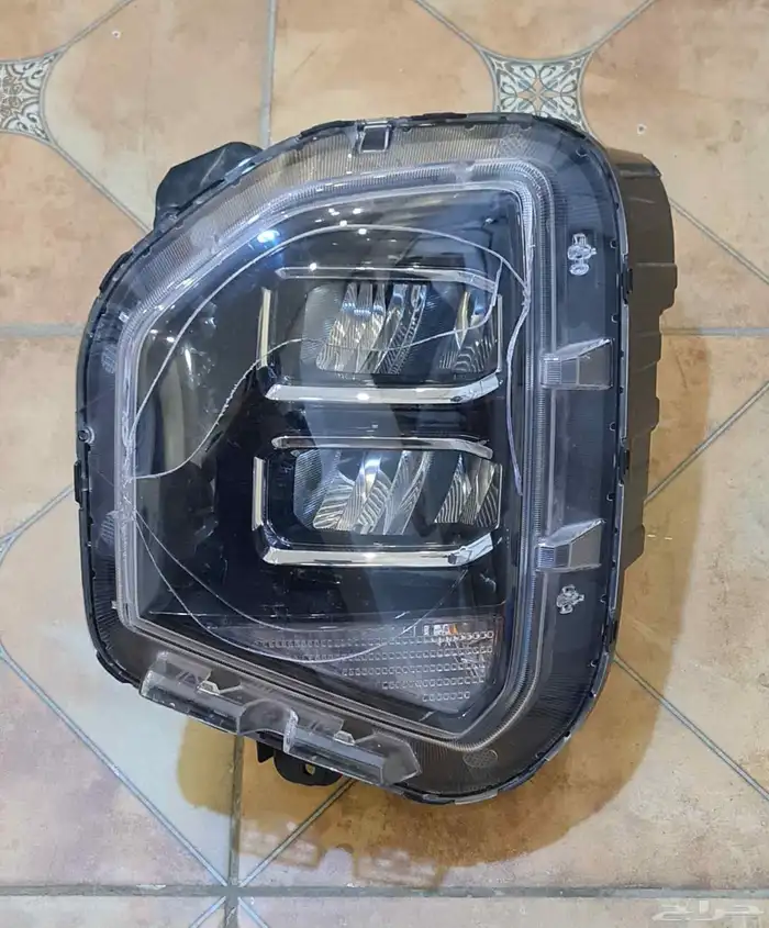 سطب (شمعة) أمامية كريتا 2023 يسار (جهة السائق) 3
