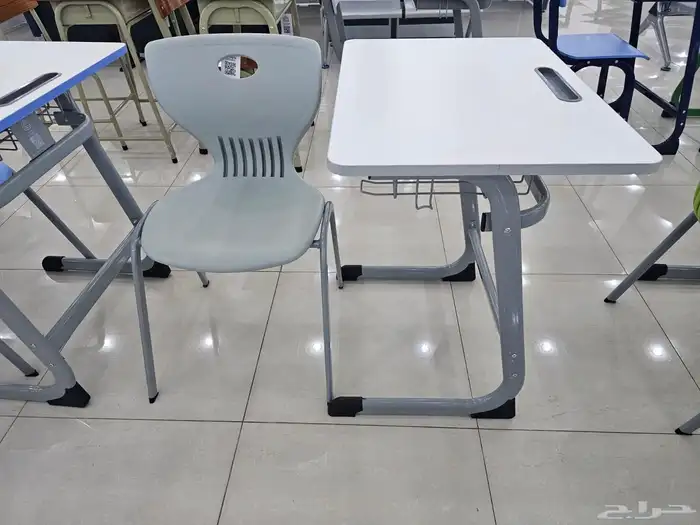 طاولات مدرسية 35