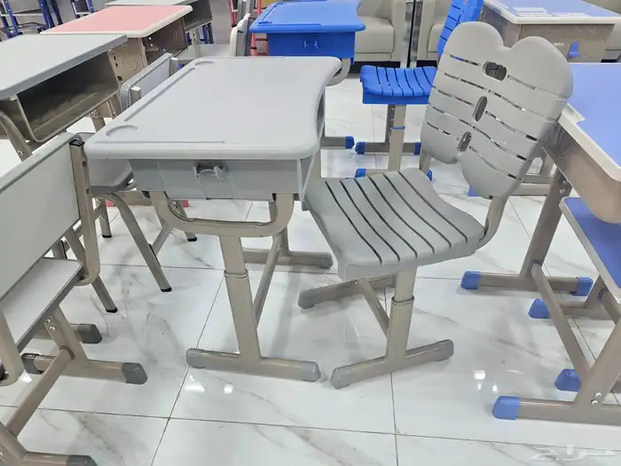طاولات مدرسية 16