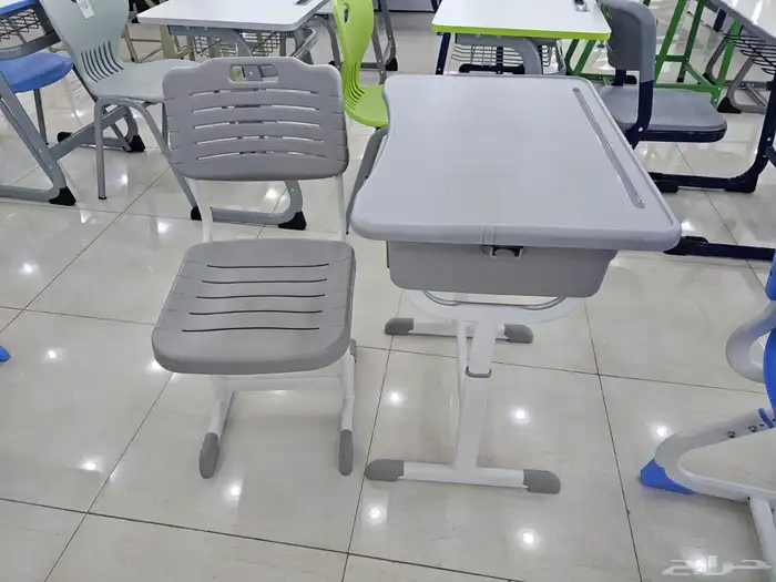 طاولات مدرسية 27