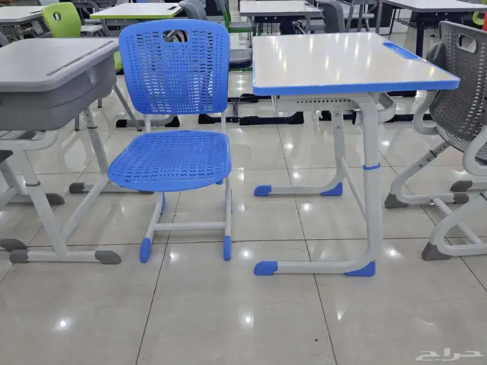 طاولات مدرسية 4