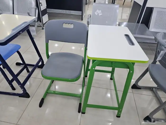 طاولات مدرسية 43