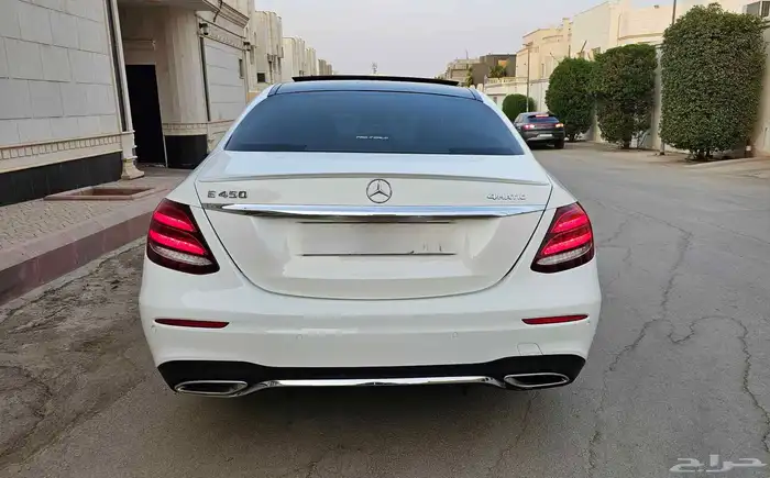 مرسيدس E450 V6 4MATIC 1