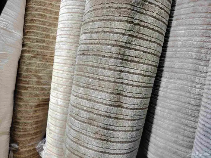 يوجد لدينا جميع انواع الموكيت التركي والحرير الفاخر 7