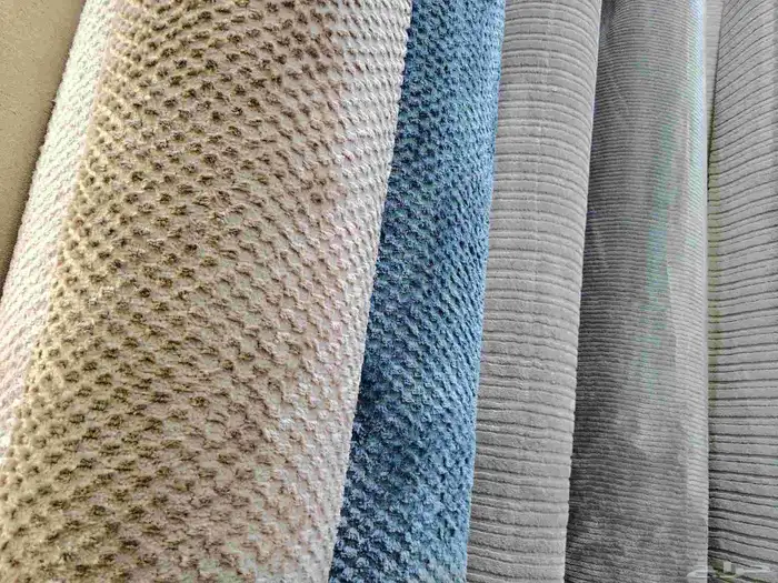 يوجد لدينا جميع انواع الموكيت التركي والحرير الفاخر 5