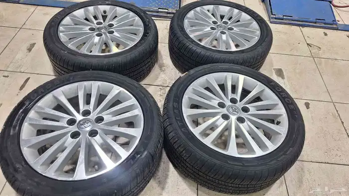 جنوط افلون اصلي وكاله مقاس 17 مع كفرات مستخدم نظيف 2