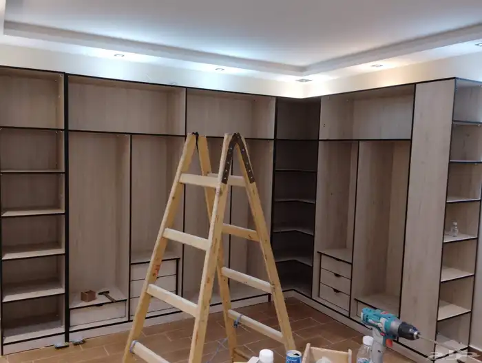 لمسه بيتك للابواب الخشبيه والديكورات 2