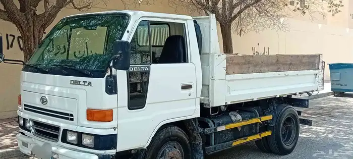 قلاب ديهاتسو ديزل 2010 نضيف 3