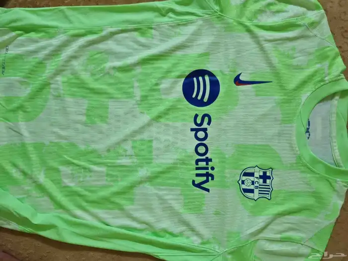 تيشيرت برشلونة الاخضر 1
