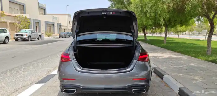 مرسيدس C300 2024 Night package 16
