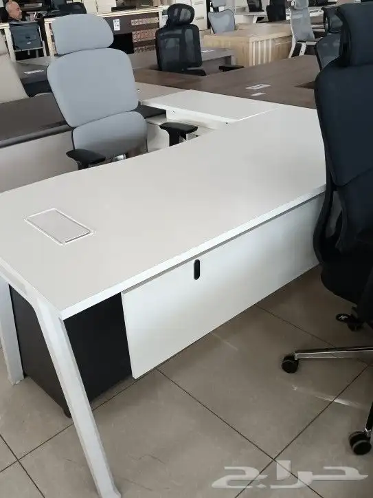 أثاث مكتبي عروض 2