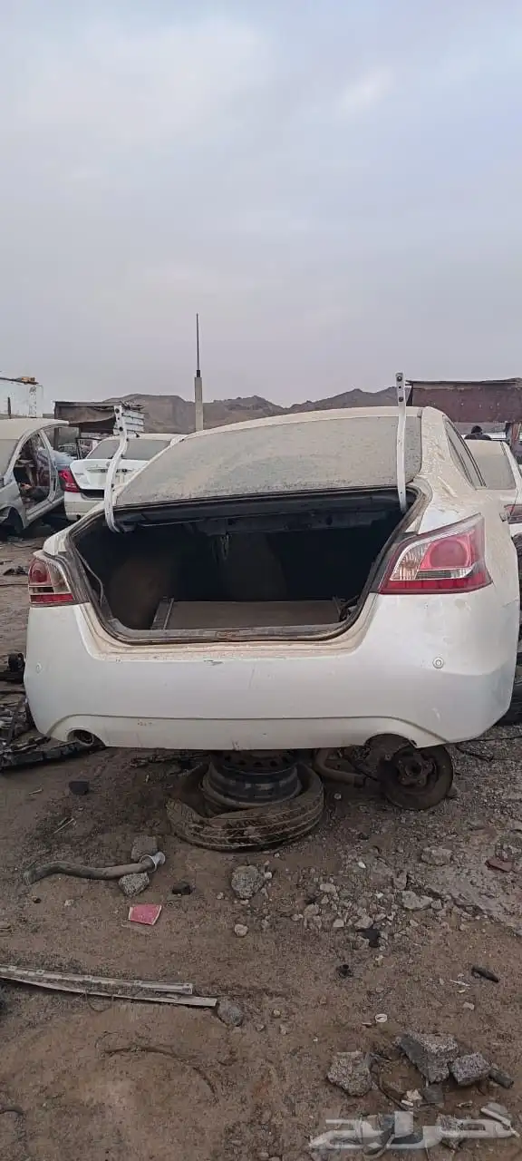 تشليح جده الحمدانية لجميع قطع غيار سيارات بريفيا ماذه التيما 2