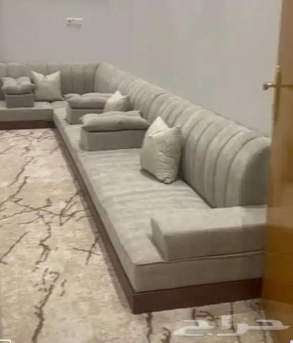 جلسات ارضية تحفه اسفنج وكنب 3
