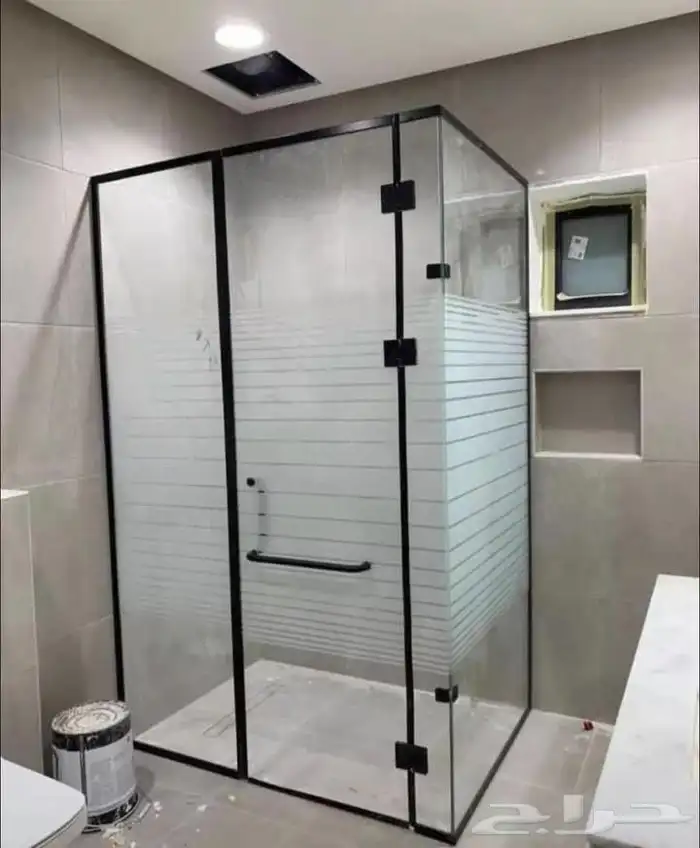 كابينه شاور طرابزين سلم زجاج حمام زجاج سكريت 2