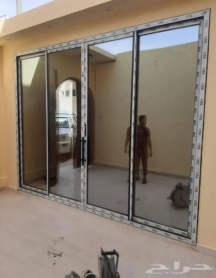 فني المنيوم بجميع الأعمال اتصل نصل لحنا دايمن في خدمتكم 3