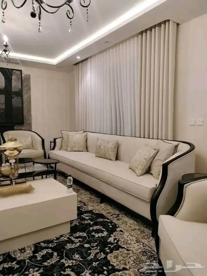 ستائر ويفي وأمريكي 9