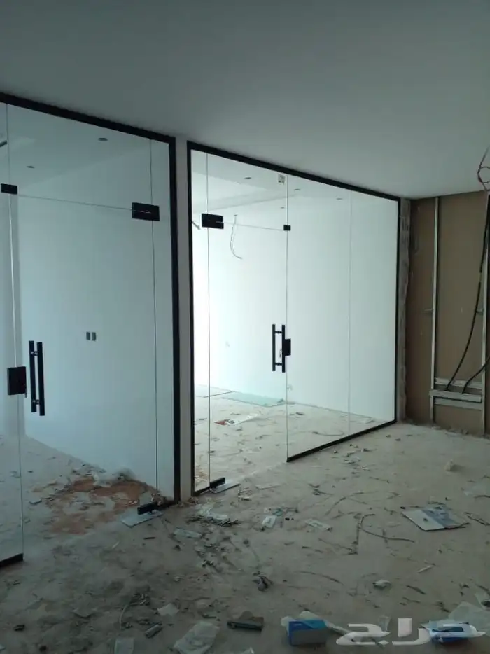 تركيب زجاج سيكوريت قواطع مكاتب 5