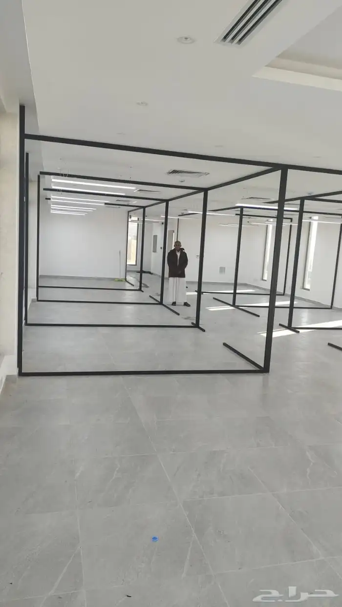 تركيب زجاج سيكوريت قواطع مكاتب 8