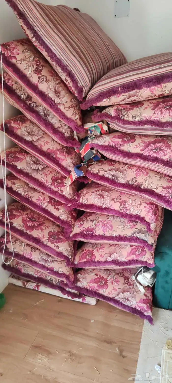 أثاث منزل شبه كامل نضيف جدا 10