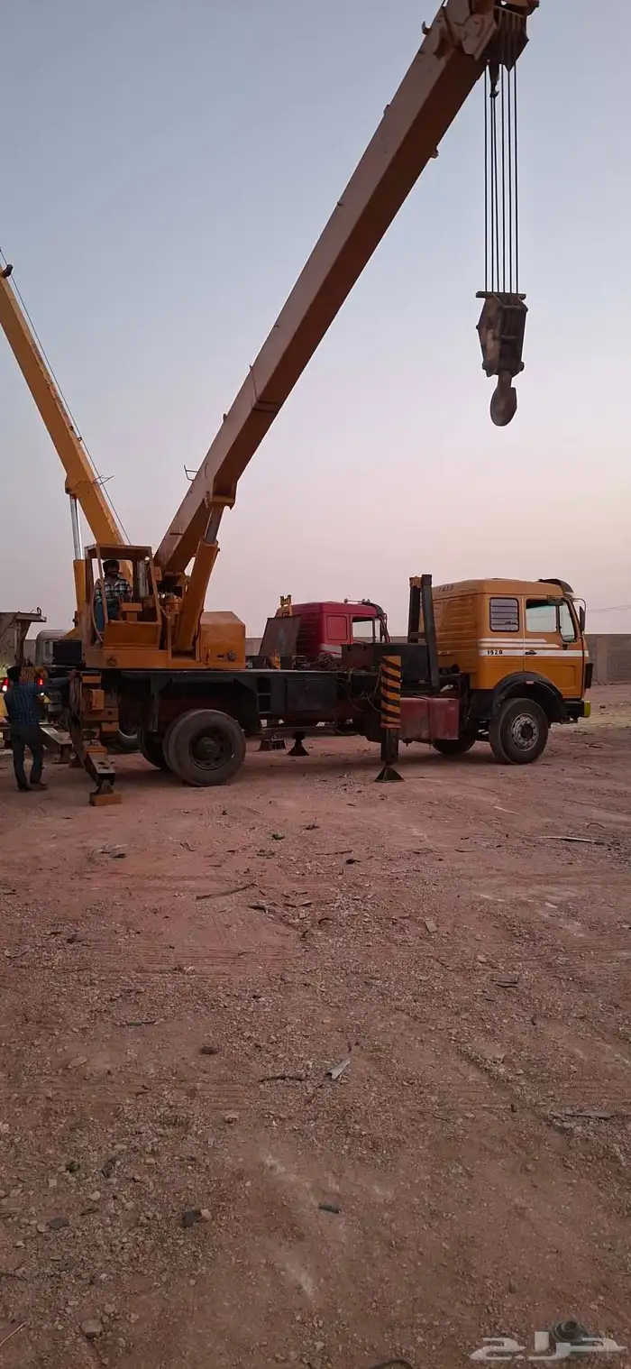 كرين 10طن تطليع وتنزيل الغطاسات ورفع وتنزيل الغرف 6
