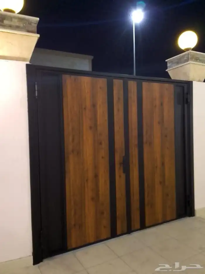 نحن شركة السيف شركة توريد وتركيب ابواب خشب ابواب wpcهندريل 46