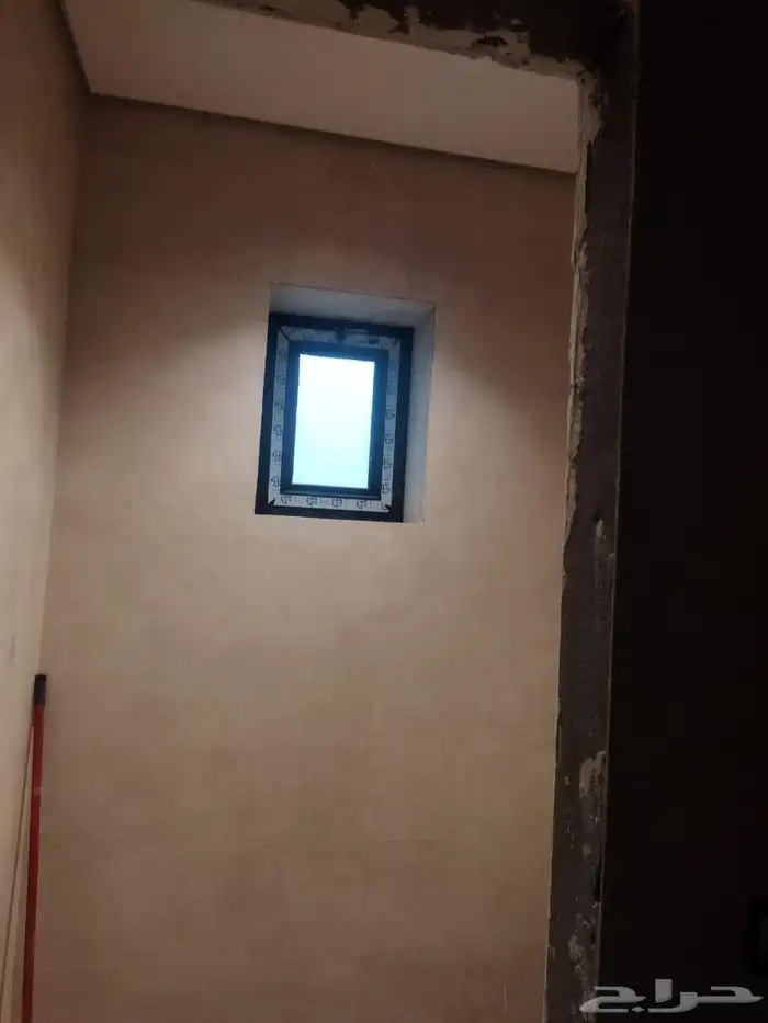 نحن شركة السيف شركة توريد وتركيب ابواب خشب ابواب wpcهندريل 11