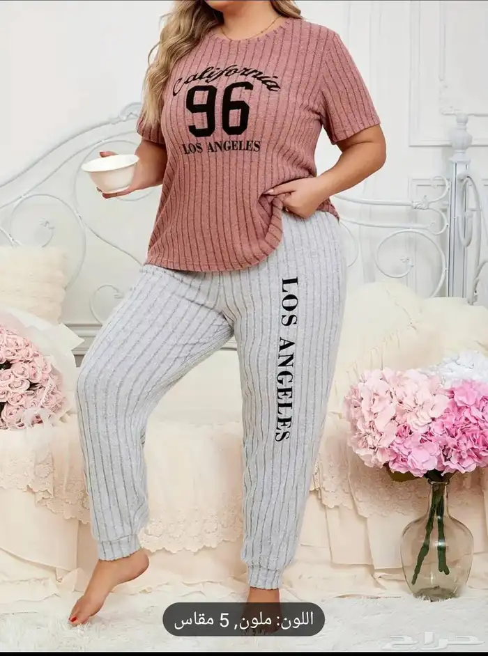 تخفيضات ملابس نسائية القطعه ب 60 45