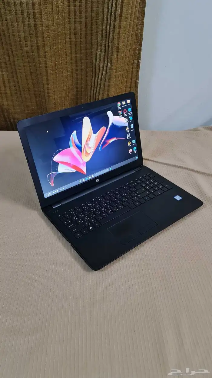 لاب توب HP كور i5 الجيل السابع شبه جديد 7