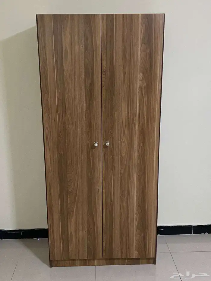 يتوفر دواليب خشب نوعيات ممتازة وبأسعار مناسبه جداََ 3
