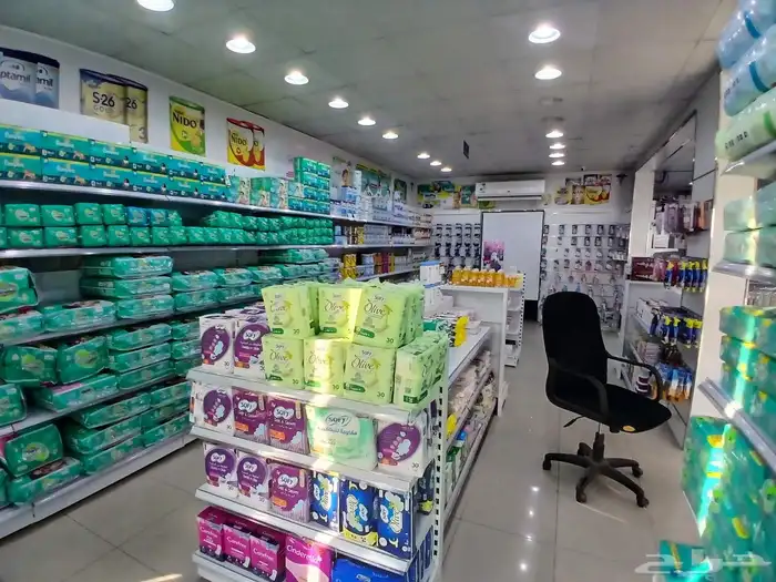 يوجد صيدليه للتقبيل تواصل اتصال على الرقم هذا 0