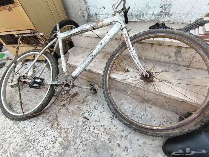 للبيع سيكل غاطره طويل بدي معاه كفرات بس مو مركبين 5