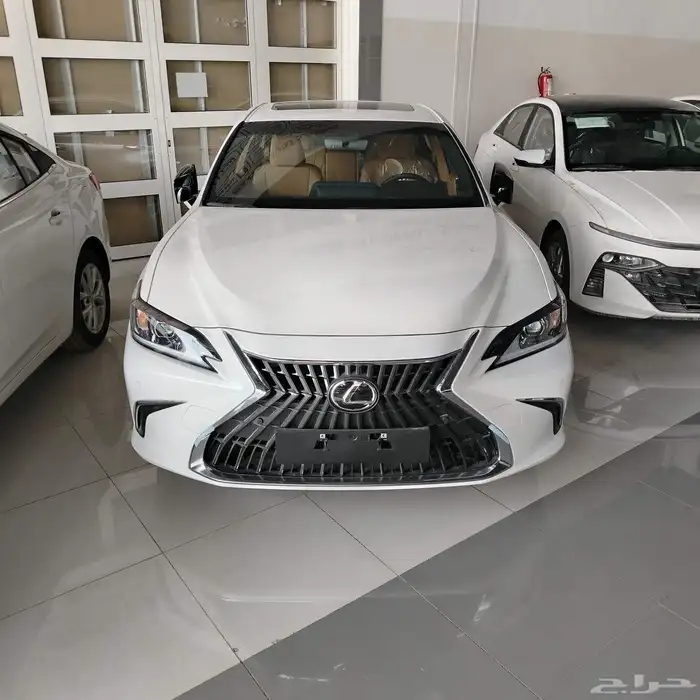 لكزس ES350 2025 عرض خاص 50 50 2